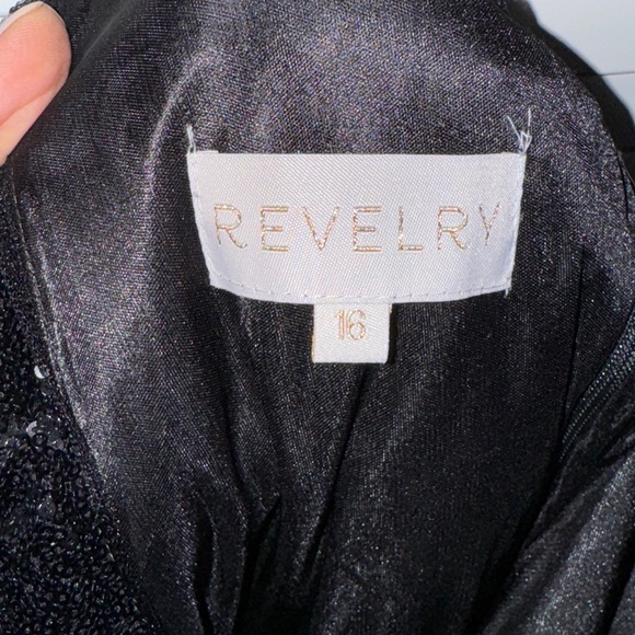 Black Sequin Sleeveless Dress - Picture 3 of 3